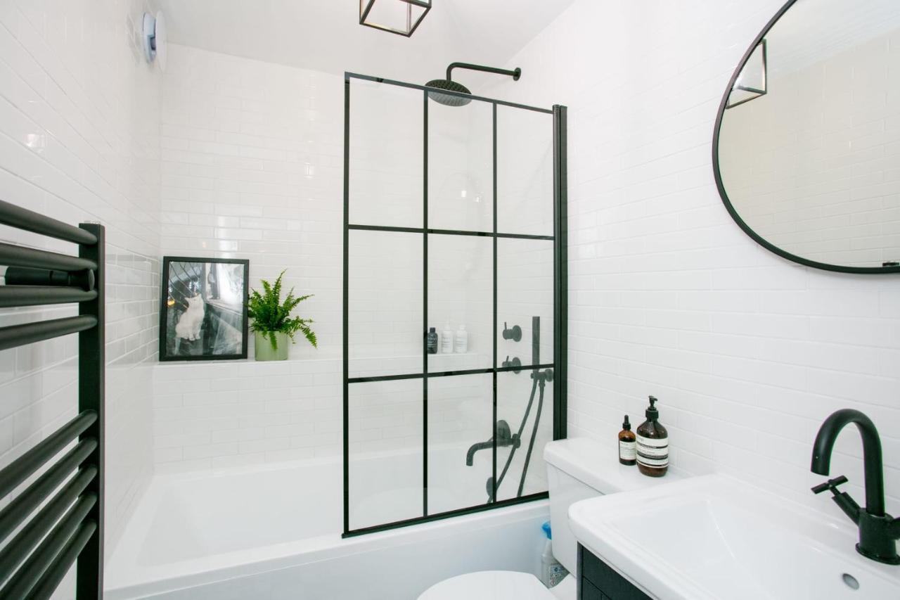 Modern Garden Apartment Camden London Exterior foto